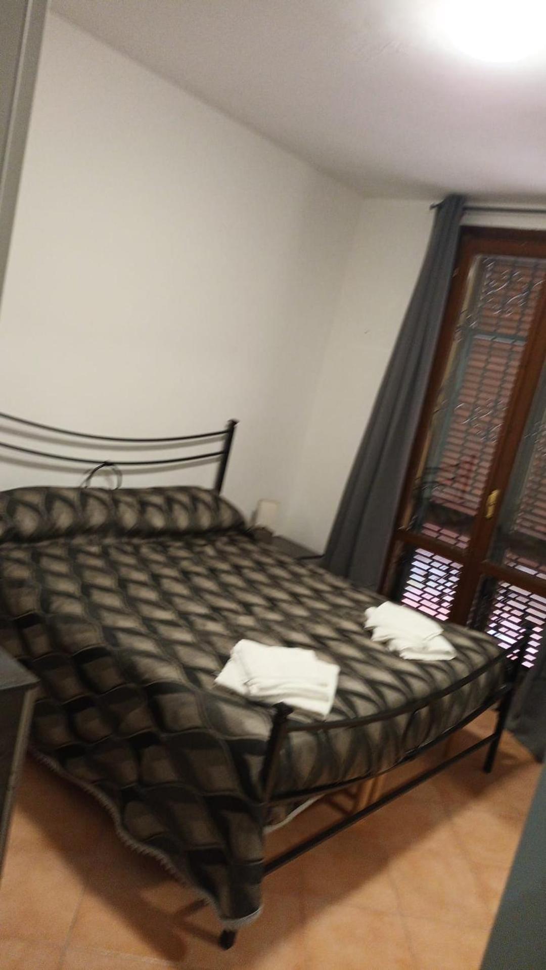 Casa N 2 Con Parcheggio Privato E Colonnina Ricarica Appartement Livorno Buitenkant foto