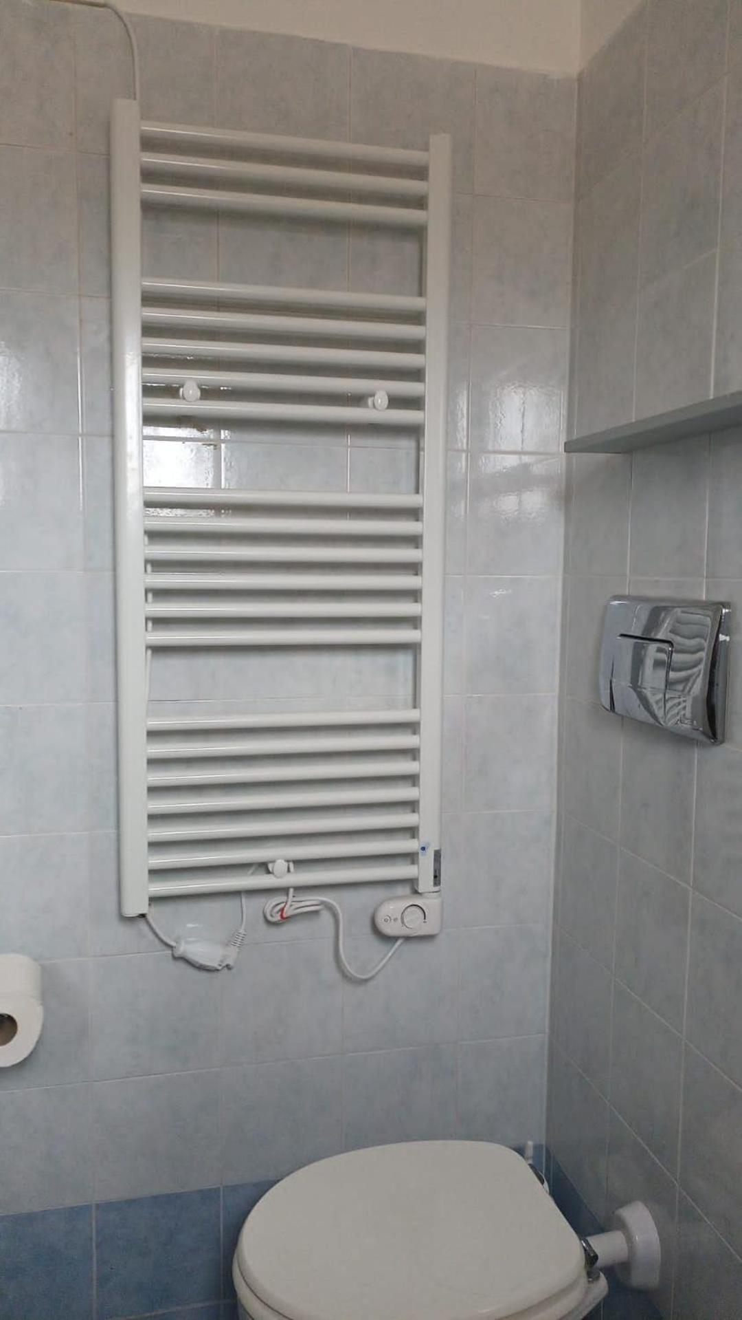 Casa N 2 Con Parcheggio Privato E Colonnina Ricarica Appartement Livorno Buitenkant foto