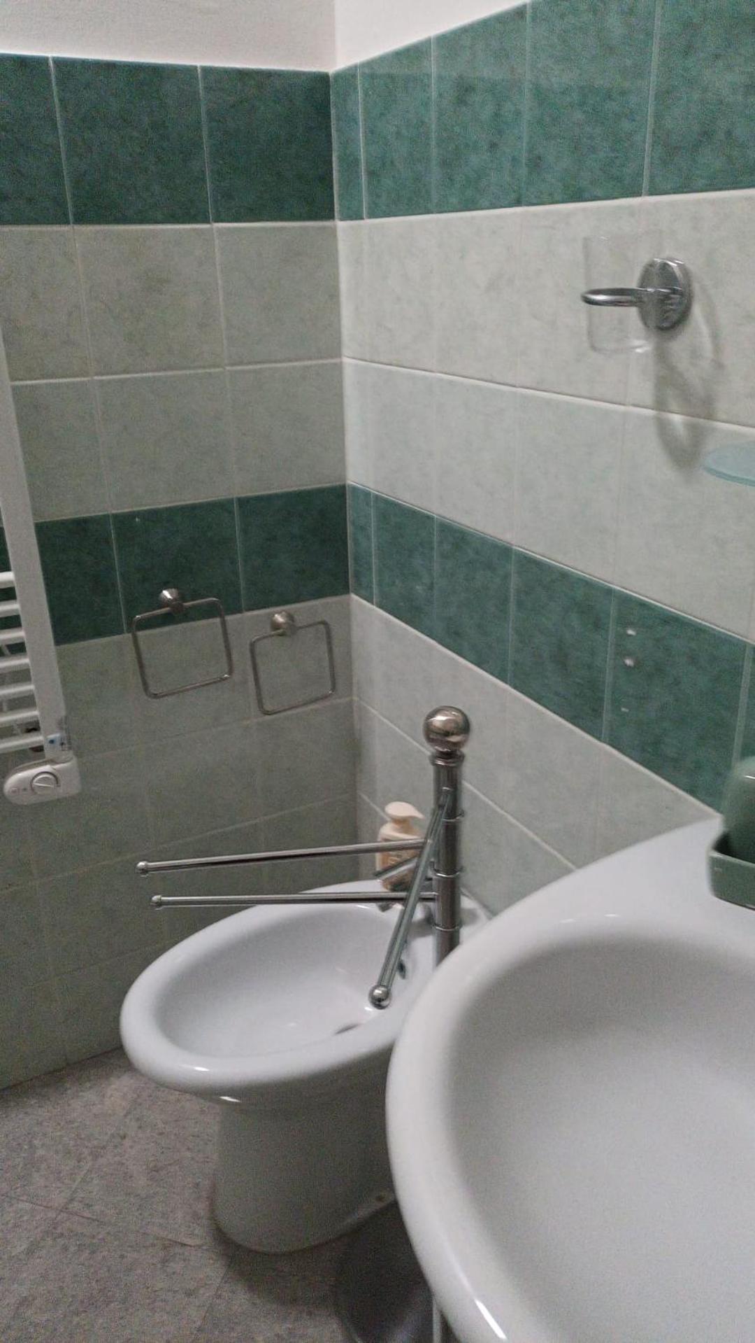 Casa N 2 Con Parcheggio Privato E Colonnina Ricarica Appartement Livorno Buitenkant foto